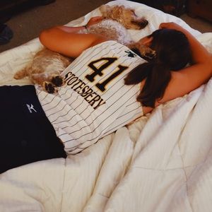 Meet your Posher, Brooke